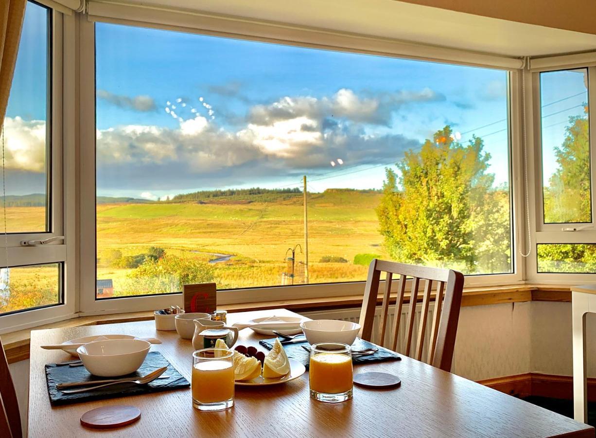 Blacksmith Holiday Home Near Portree In Central Skye Екстериор снимка