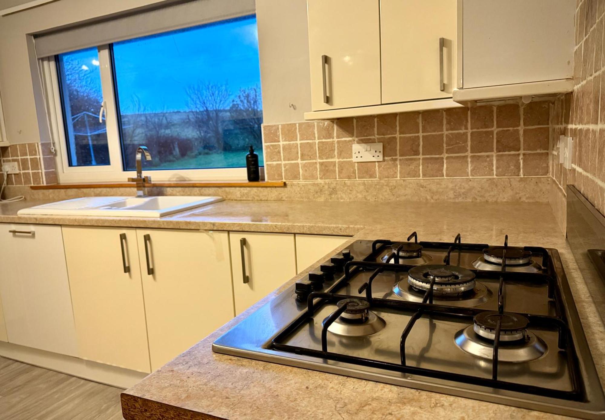 Blacksmith Holiday Home Near Portree In Central Skye Екстериор снимка